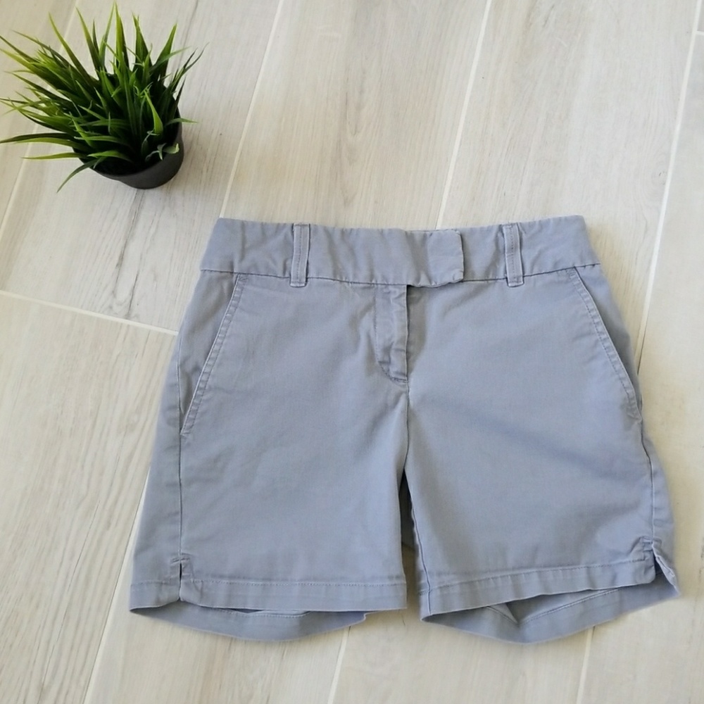 Loft 00 Riviera gray shorts 6"